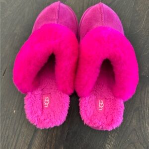 UGG Vibrant Pink Fuzzy Slippers W5